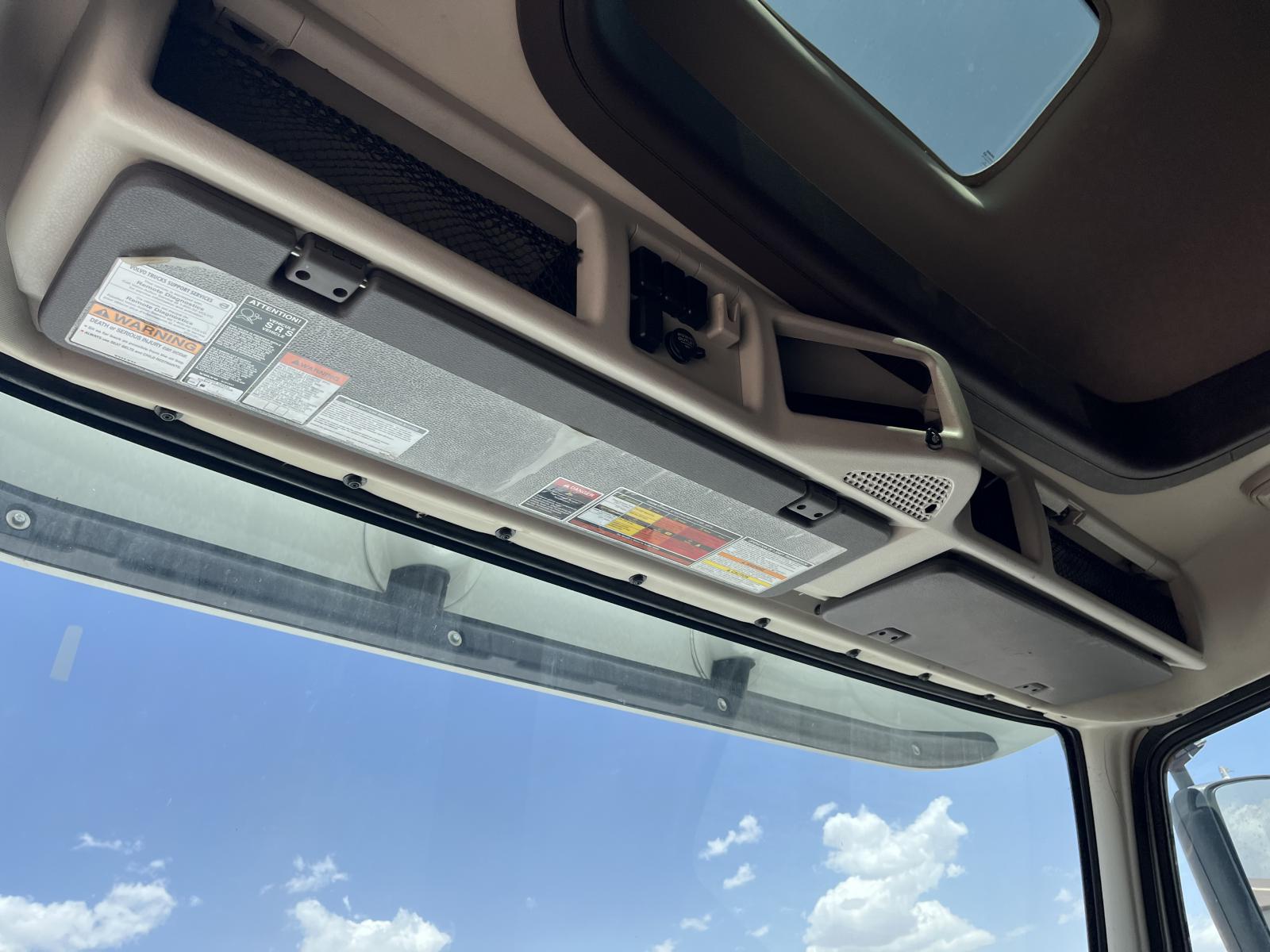 ./imagenes/INVOICE/2019/17169/VOLVO VNL64 (12).JPG